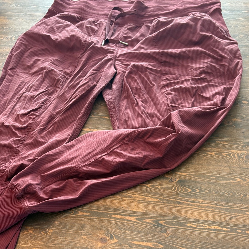 Lululemon Burgundy Jogger Pants - studio dance pants